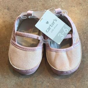 Carters sparkly crib shoes🤗